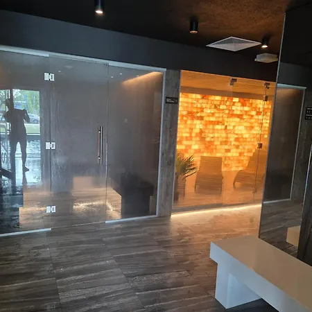 Kasprowicza 20a Klimatyzacja Basen Fintess Sauny Parking Bawialnia Zmywarkataras Wysoki Standard W Pelni Wyposazony Apartamento Kołobrzeg