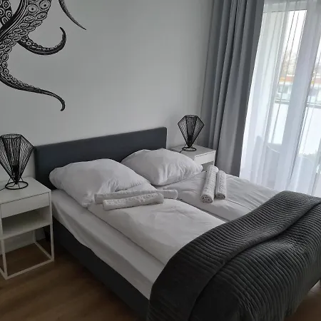 Nowy Apartament: Beachside Comfort With Modern Amenities Apartment Kolobrzeg