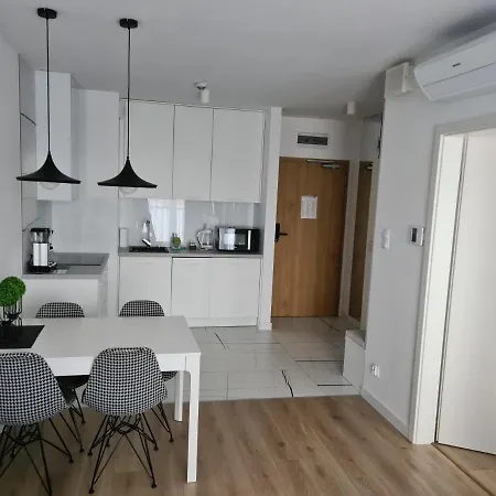 Apartment Nowy Apartament: Beachside Comfort With Modern Amenities *